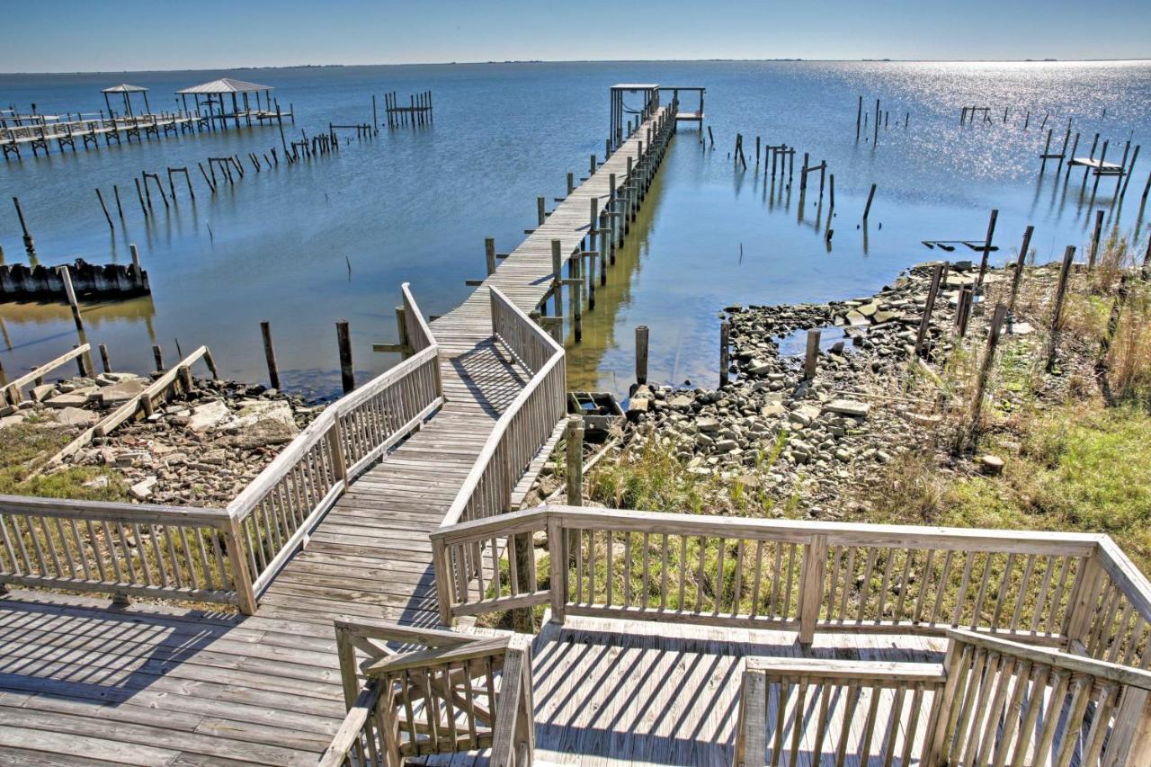 Waterfront New Orleans Home With Private Dock And Pier Exterior photo